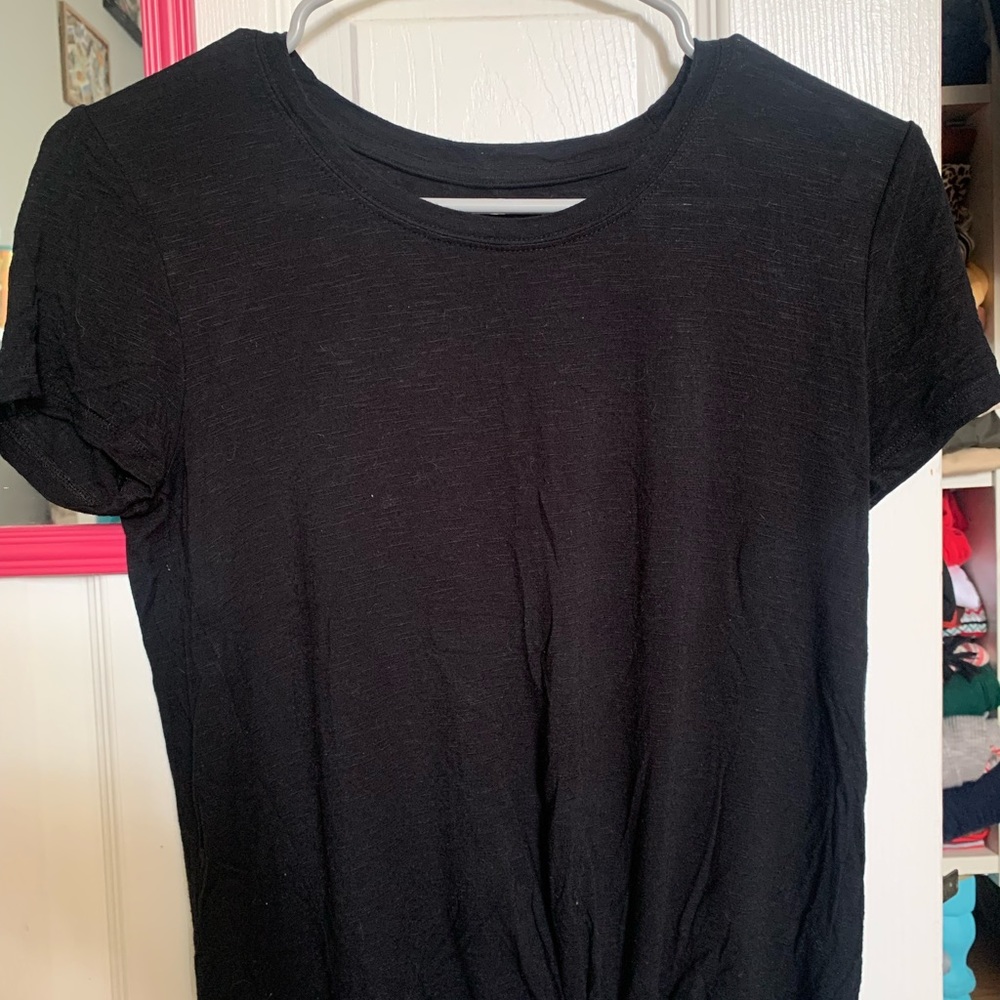 SO plain black top with tie bottom